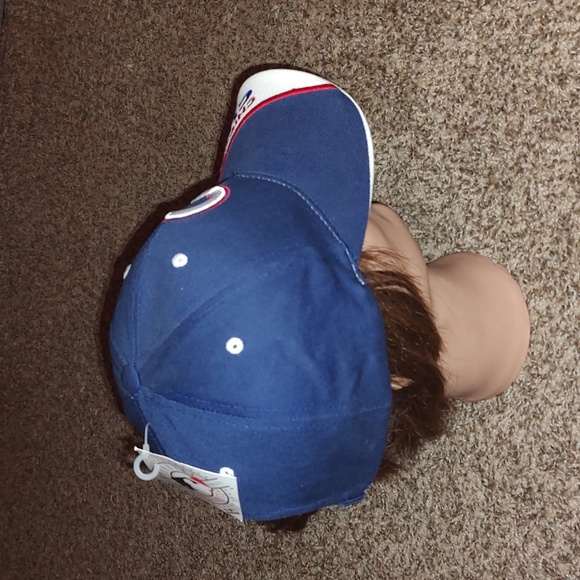 Fan Favorite Chicago Cubs Embroidered Logo & Lettering Blue Strapback Hat NWT - Picture 9 of 12